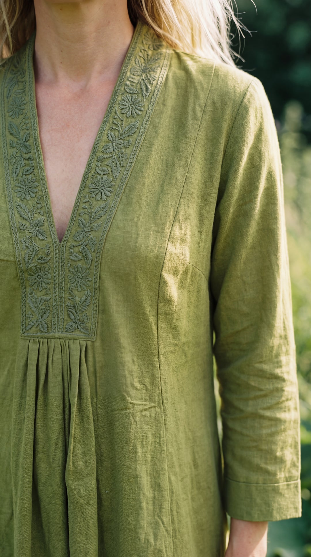 Serene Organic Cotton Midi Dress – Hand-Embroidered Neckline Boho Black