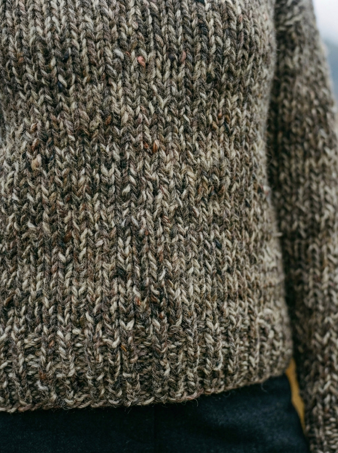 Luxury Cashmere & Wool Pointelle Knit Jumper – Scalloped Mock-Neck & Diamond Detail (UK 8-14)