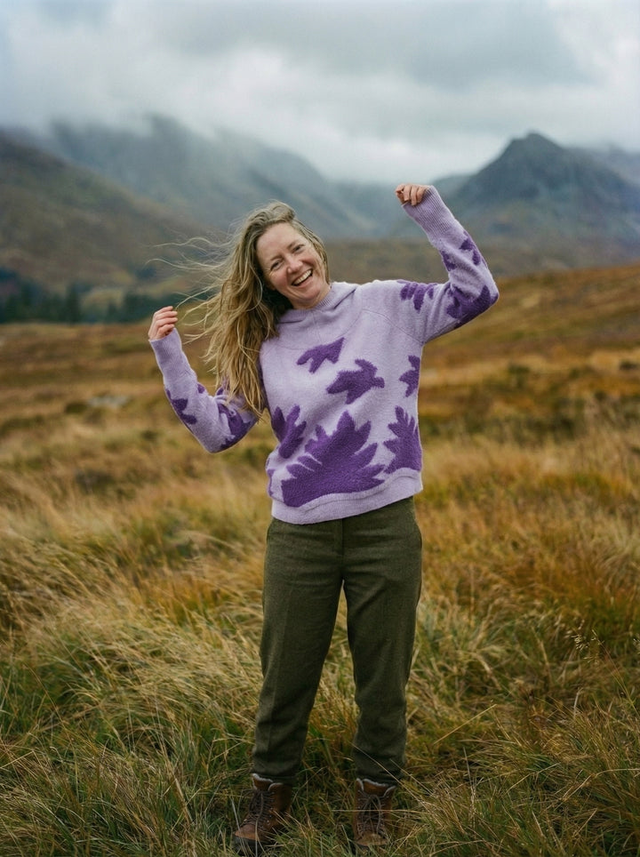 Luxury Embroidered Cashmere Hooded Jumper – Oversized High-Low Knit with Floral Detail (UK 8-14)