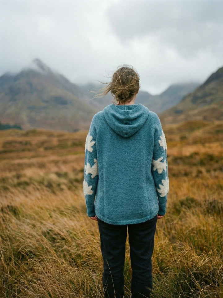 Luxury Embroidered Cashmere Hooded Jumper – Oversized High-Low Knit with Floral Detail (UK 8-14)