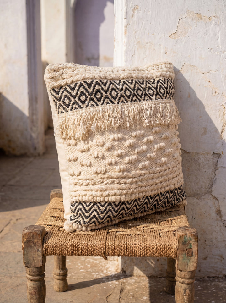The Sacred Arch: 18x18" Heavyweight Textured Cotton Cushion – Artisans of Humanity Original
