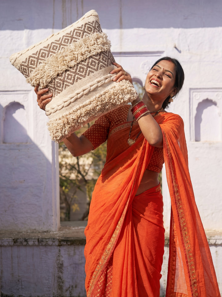 The Earthy Minimalist: Ivory Hand-Woven Cotton Cushion Cover – 18x18" Ethically Sourced