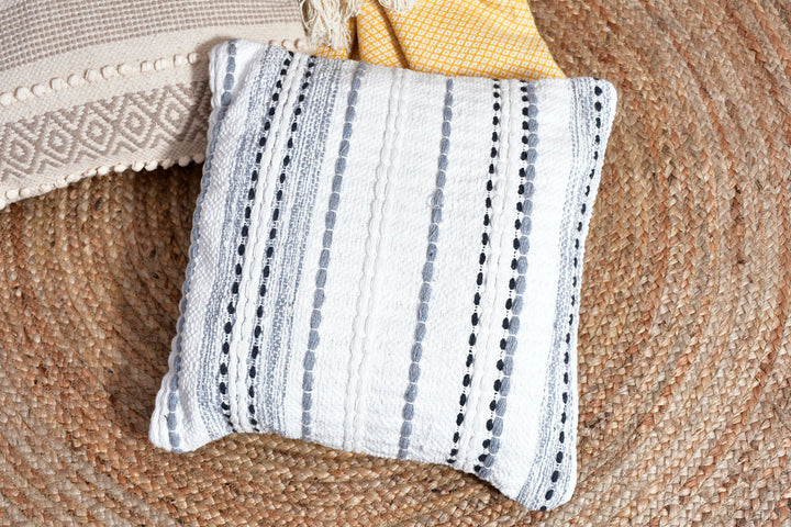 The Cluster Weave: Handcrafted Indian Cluster Weave Cushion – 18x18" Sustainable Cotton
