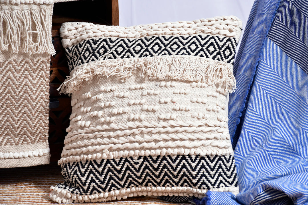 The Sacred Arch: 18x18" Heavyweight Textured Cotton Cushion – Artisans of Humanity Original
