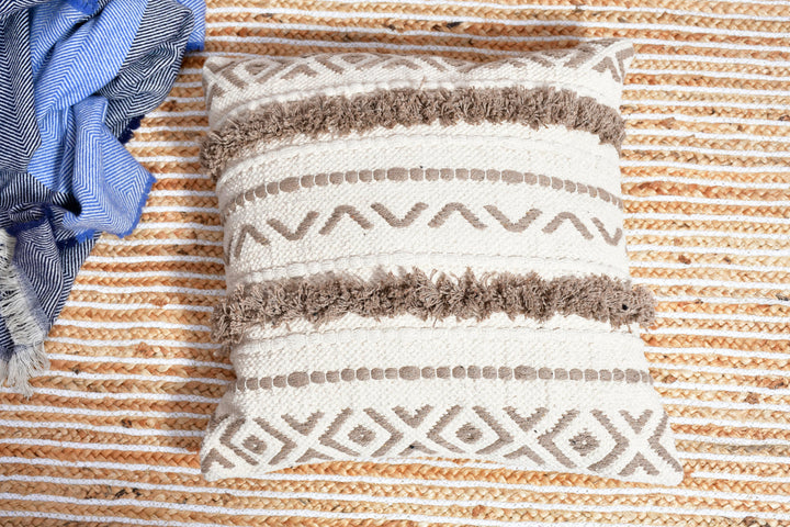 The Pure Cotton: Luxury 18x18" Hand-Woven Ivory Cushion – Natural Fiber Weave