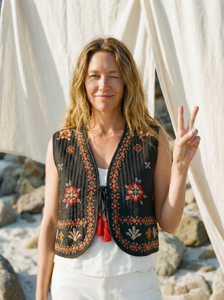 The "Lina" Quilted Vest – Charcoal with Sunset Floral Embroidery Gilet