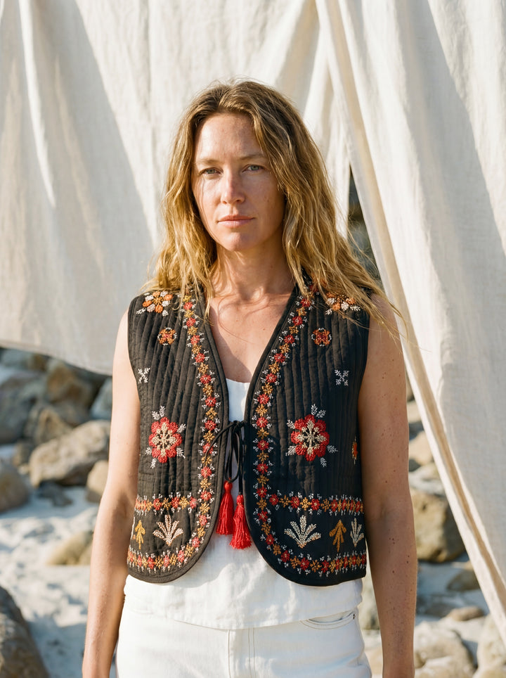 The "Lina" Quilted Vest – Charcoal with Sunset Floral Embroidery Gilet