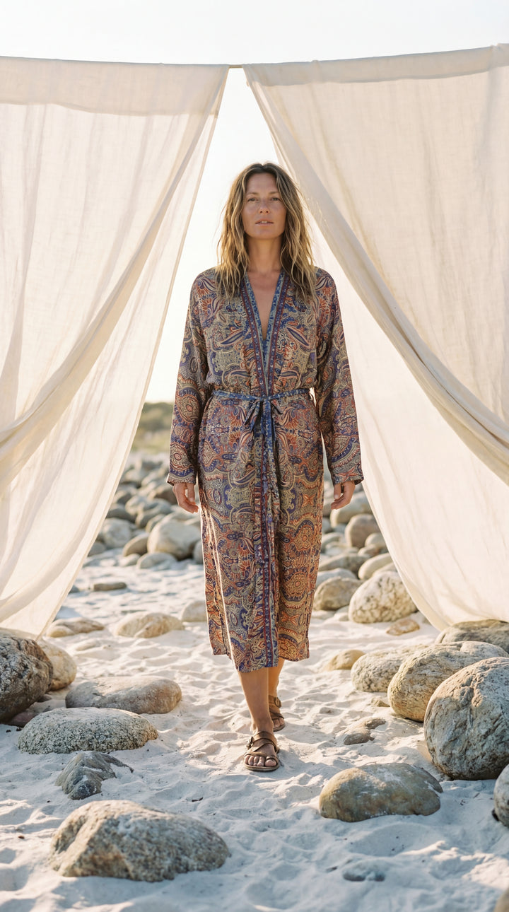 The "Luxe Oasis" Silk Kimono – Available in Midnight Black, Royal Purple & Peony Pink